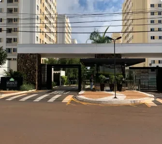 Condomínio Marco dos Pioneiros, em Londrina