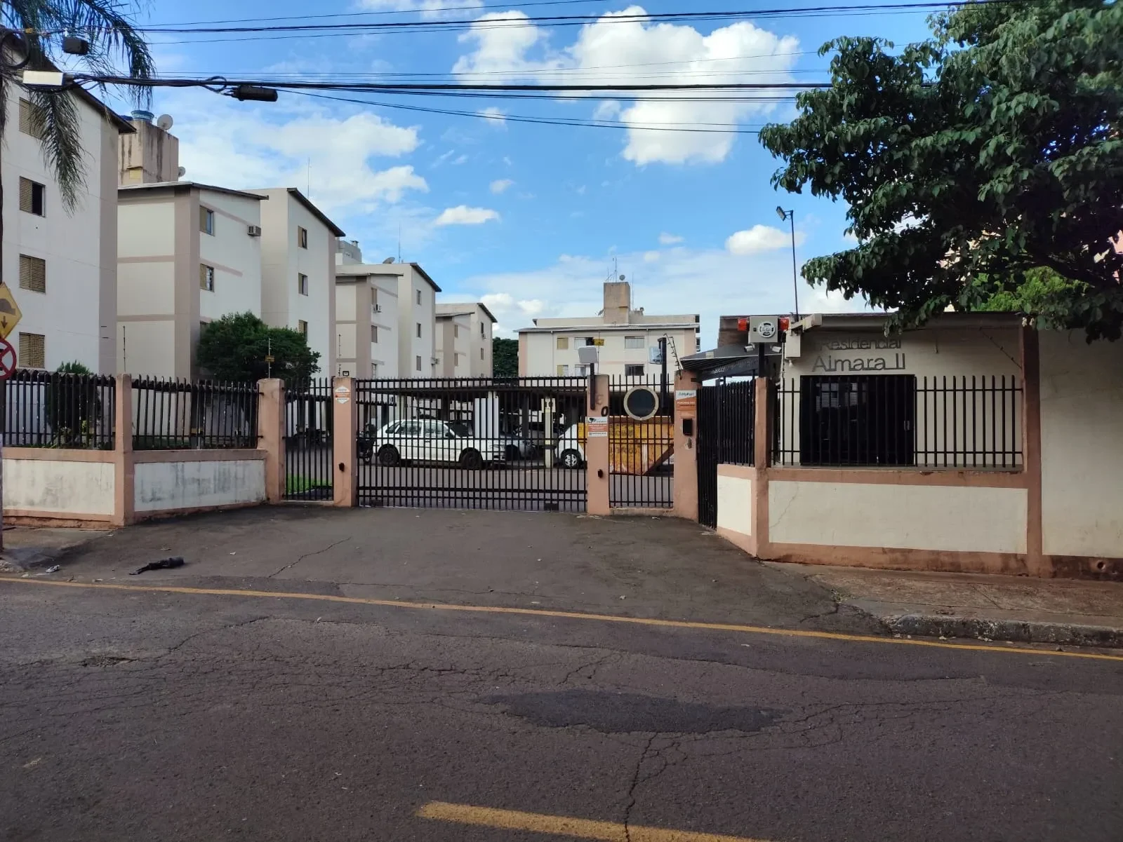 Condomínio Residencial Aimara II, em Londrina