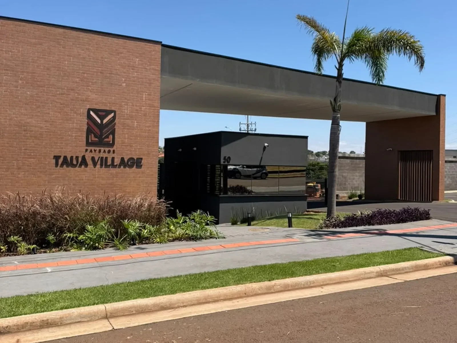 Condomínio Tauá Village, em Londrina